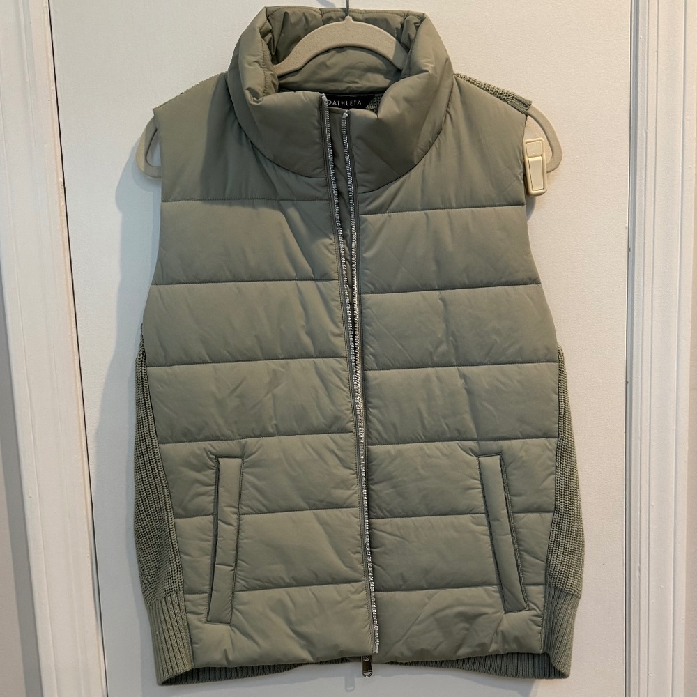 Athleta Fern Green Mixed-media Incline Vest – XL – NWT
